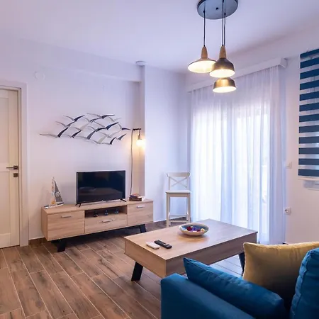 Elvis Nest Apartment Nea Moudania Exterior photo