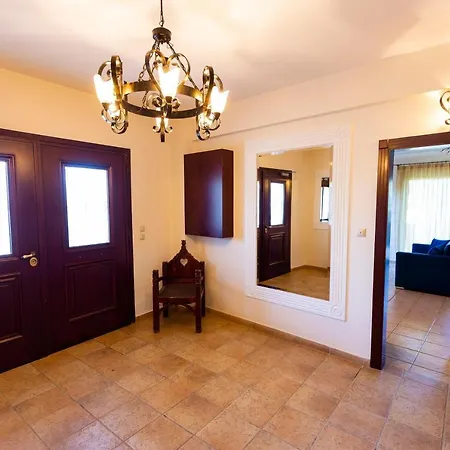 Elvis Nest Apartment Nea Moudania Exterior photo